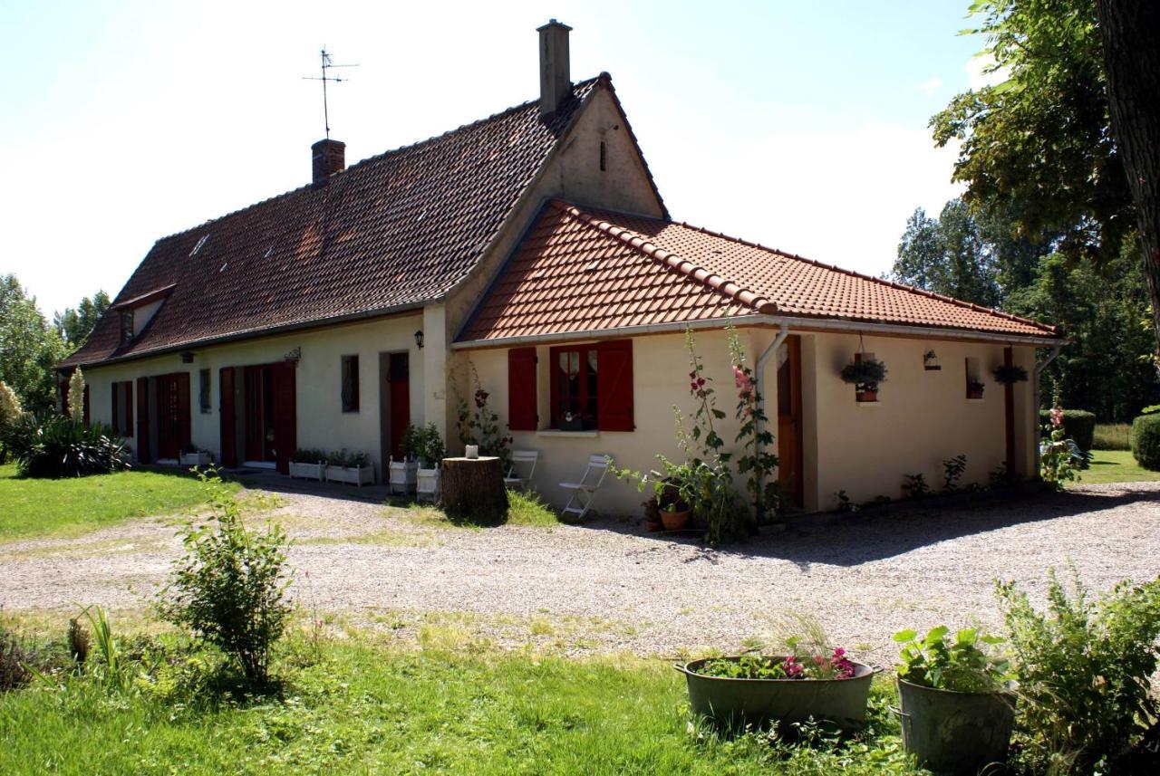 Au Retour Du Lac Ardres Exterior foto